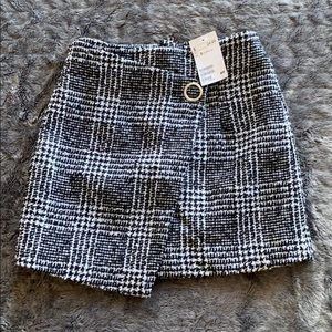 New with tags H&M skirt